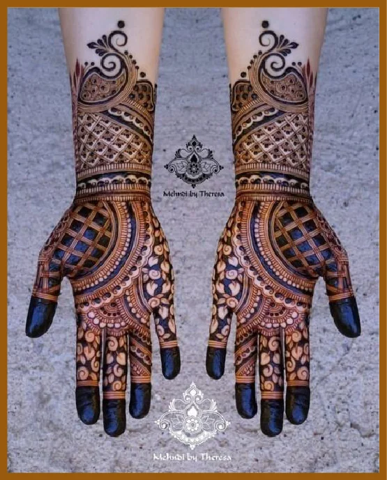Stylish Front Hand Mehndi Design With Full Finger And Wrist Floral Vines